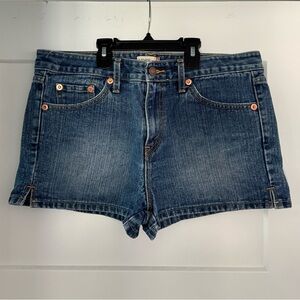 Y2K Levi's Blue Jean Shorts Size 13